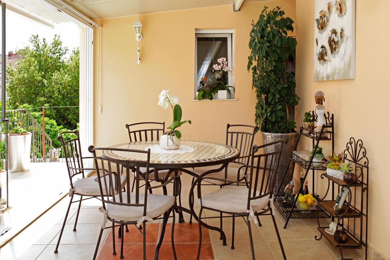Sunshine Apartment Doda Vela Luka Exterior photo